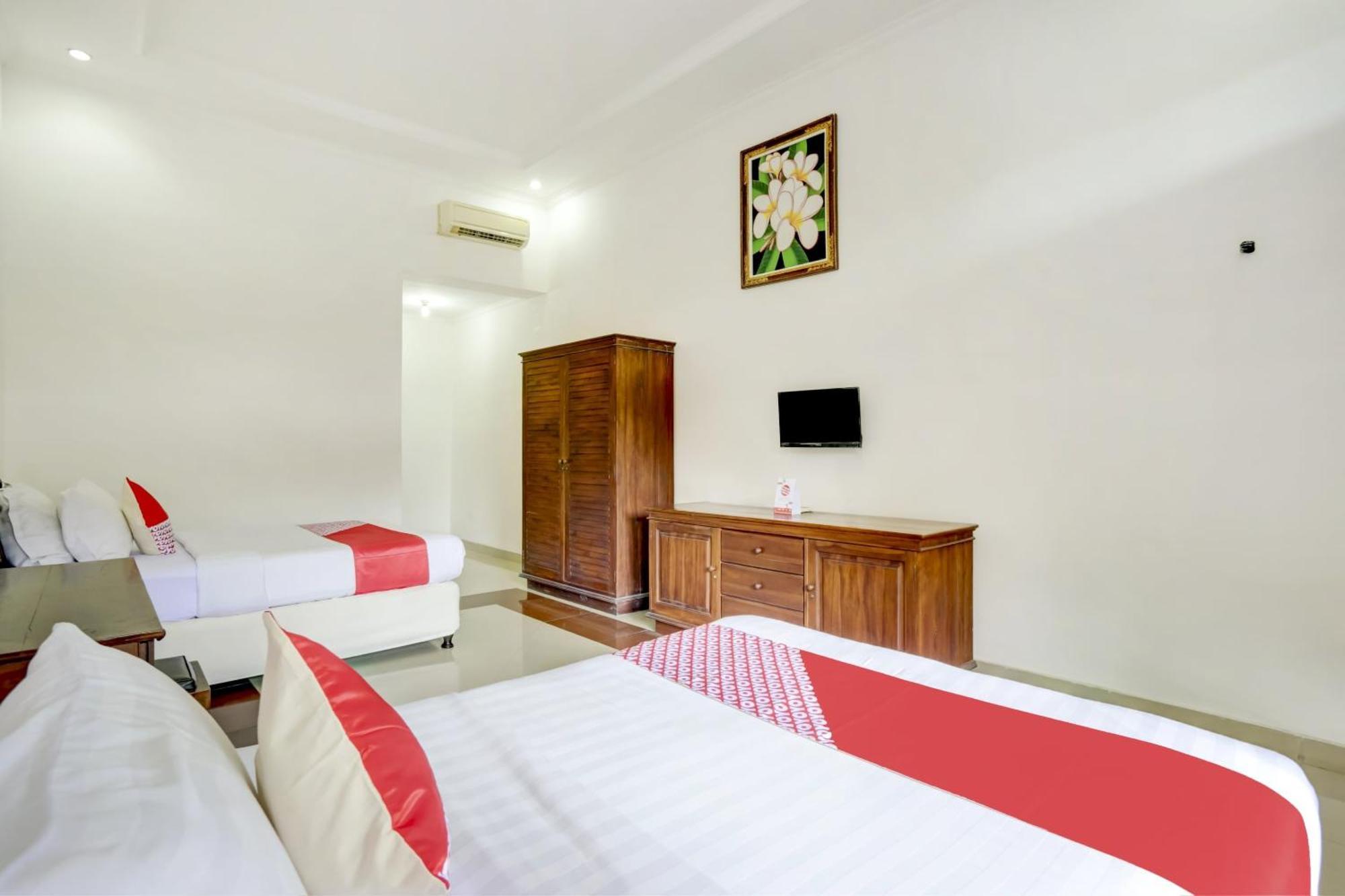 Super Oyo 3261 Hotel Ratu Ντενπασάρ Εξωτερικό φωτογραφία