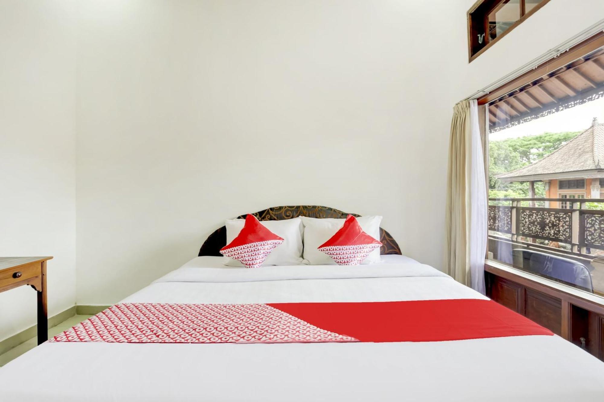 Super Oyo 3261 Hotel Ratu Ντενπασάρ Εξωτερικό φωτογραφία