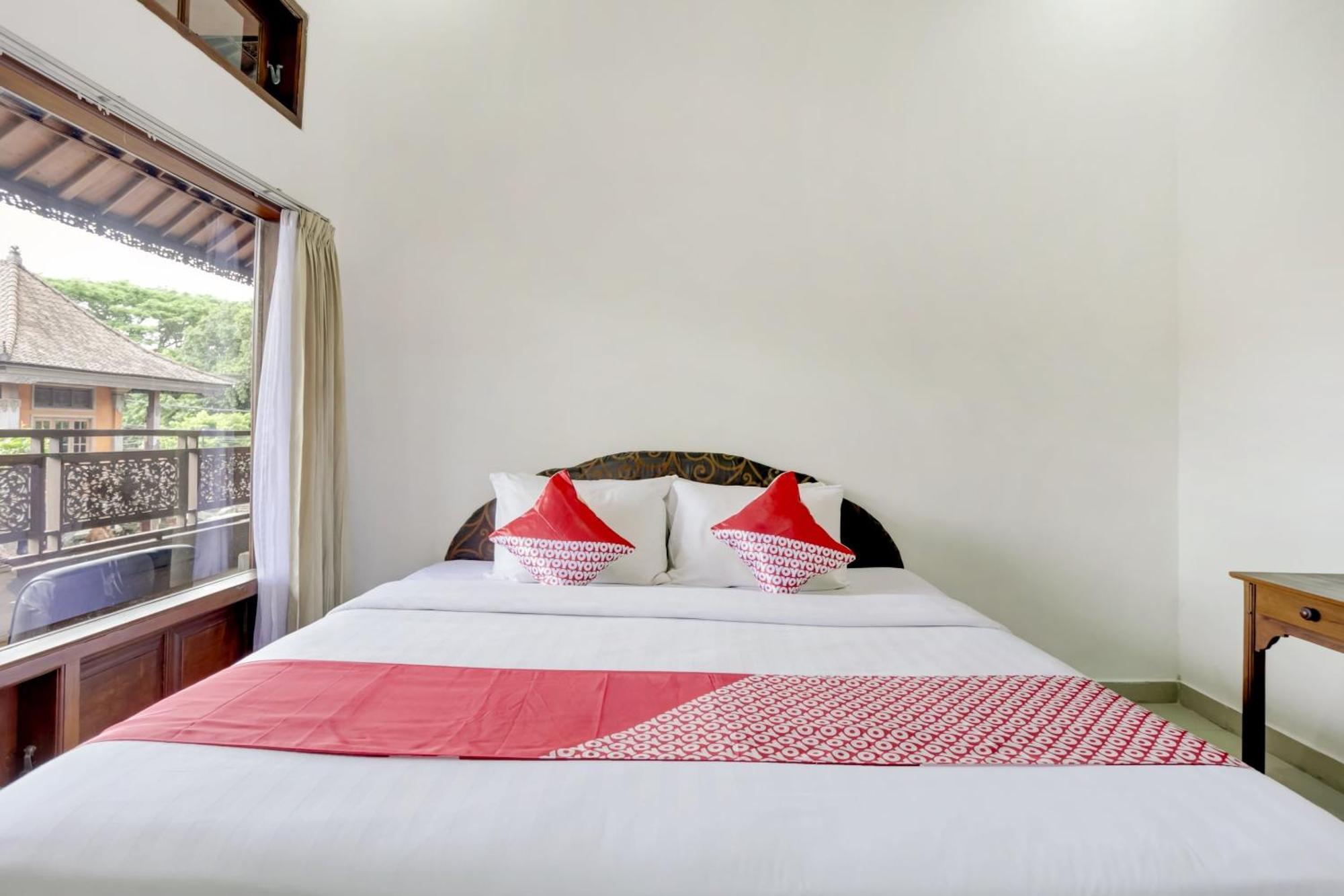 Super Oyo 3261 Hotel Ratu Ντενπασάρ Εξωτερικό φωτογραφία