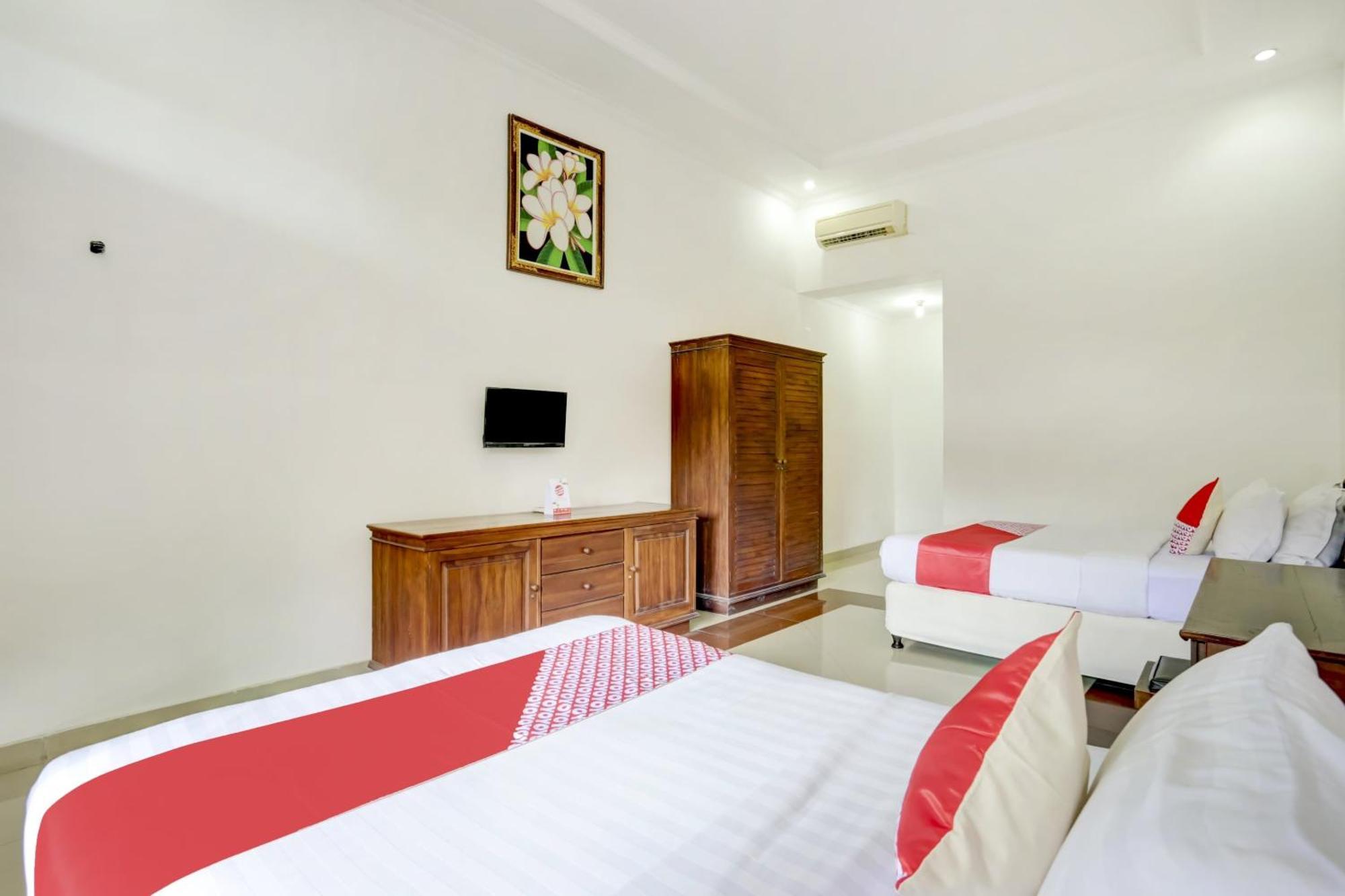 Super Oyo 3261 Hotel Ratu Ντενπασάρ Εξωτερικό φωτογραφία