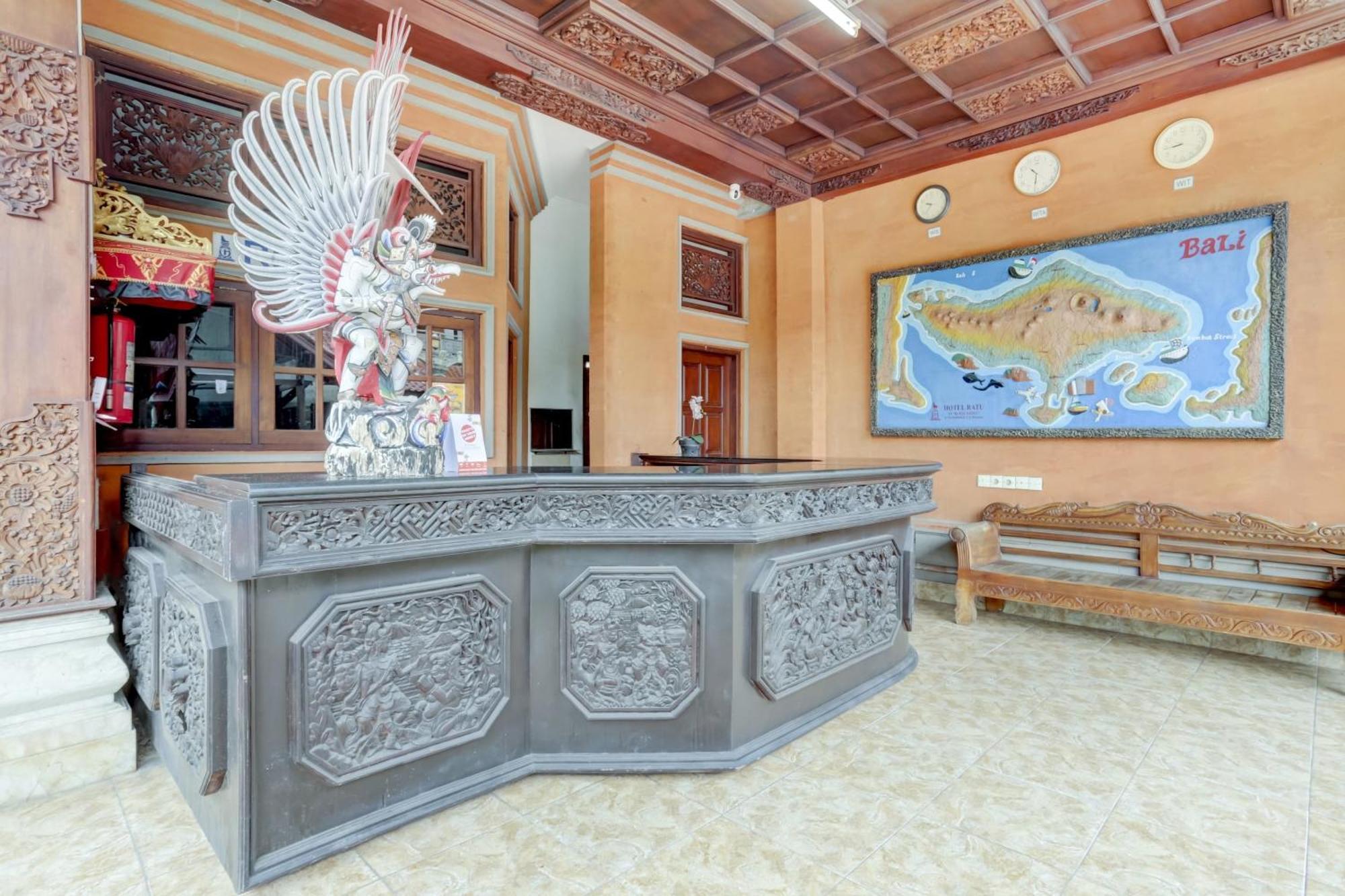 Super Oyo 3261 Hotel Ratu Ντενπασάρ Εξωτερικό φωτογραφία