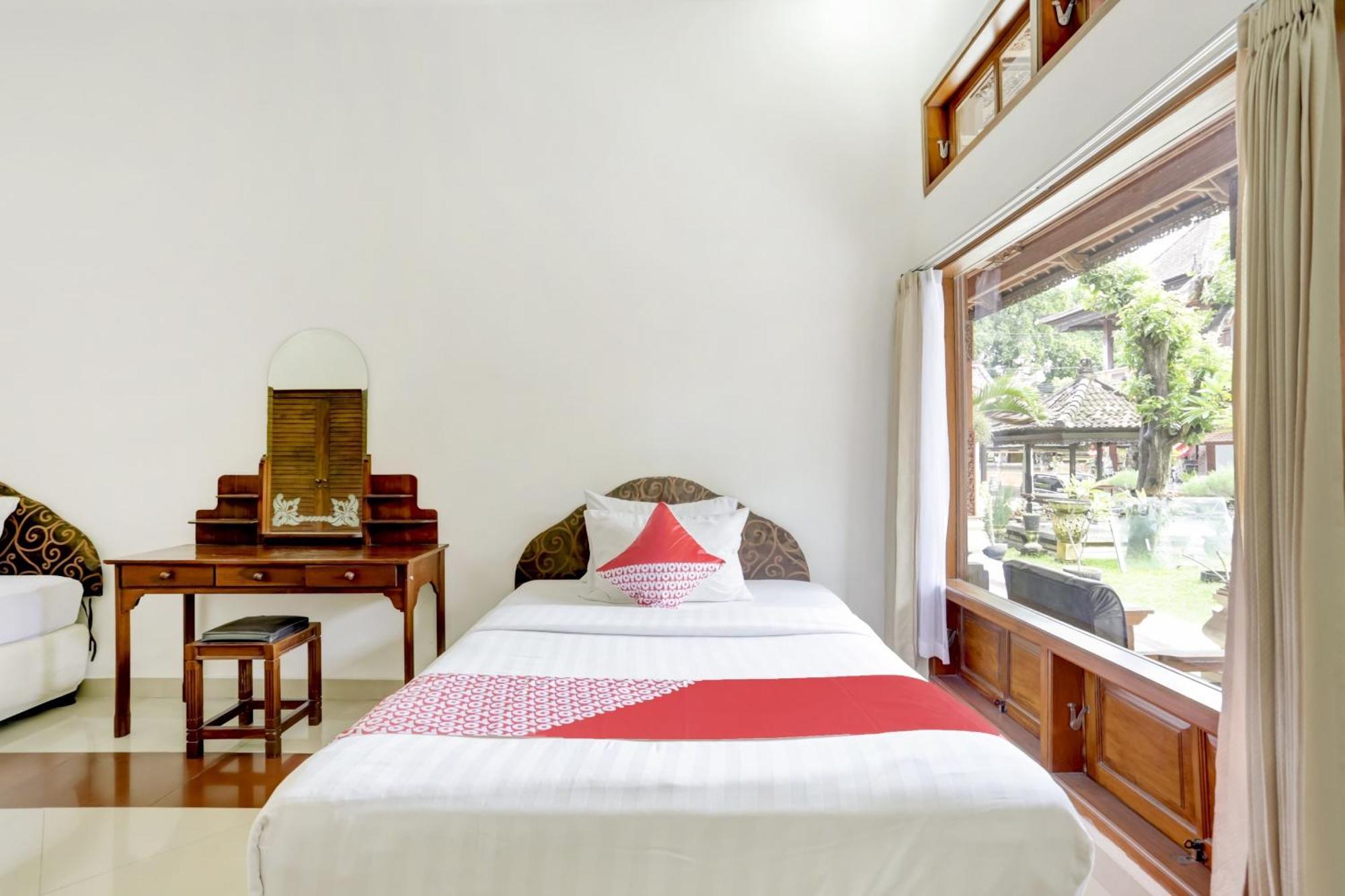 Super Oyo 3261 Hotel Ratu Ντενπασάρ Εξωτερικό φωτογραφία