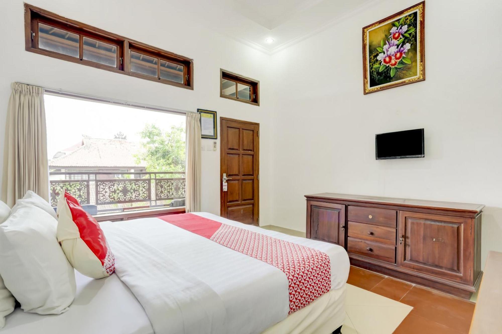 Super Oyo 3261 Hotel Ratu Ντενπασάρ Εξωτερικό φωτογραφία