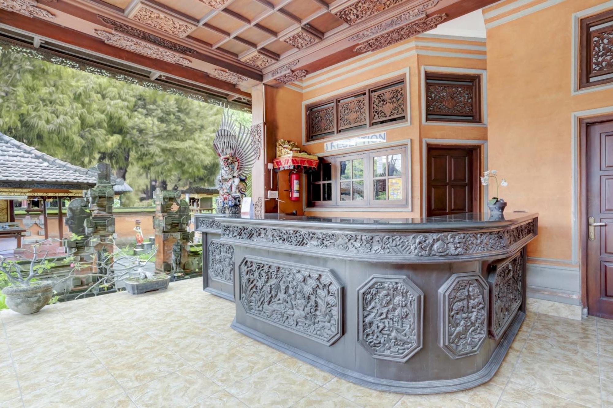 Super Oyo 3261 Hotel Ratu Ντενπασάρ Εξωτερικό φωτογραφία
